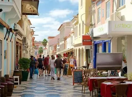 Δωμάτια σε οικογενειακή κατοικία Cascais Stay